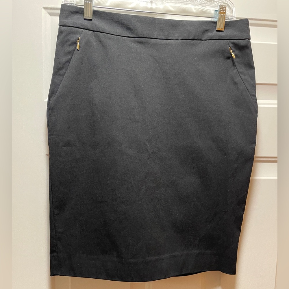 The Limited NWT Women’s Pencil Straight Skirt Sz 8 Lined Black Stretch Pockets
